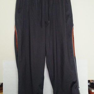 Tek Gear warm up pants Mens Medium